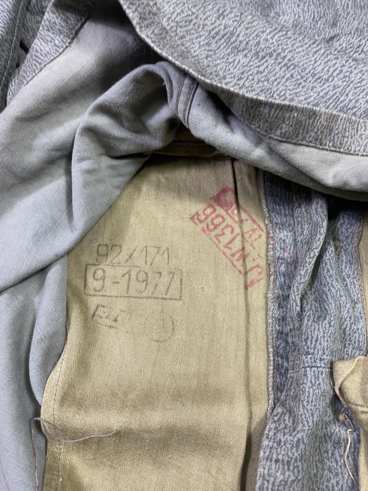 Vintage Vintage army 1971 size M 3529 Size US M / EU 48-50 / 2 - 10 Thumbnail