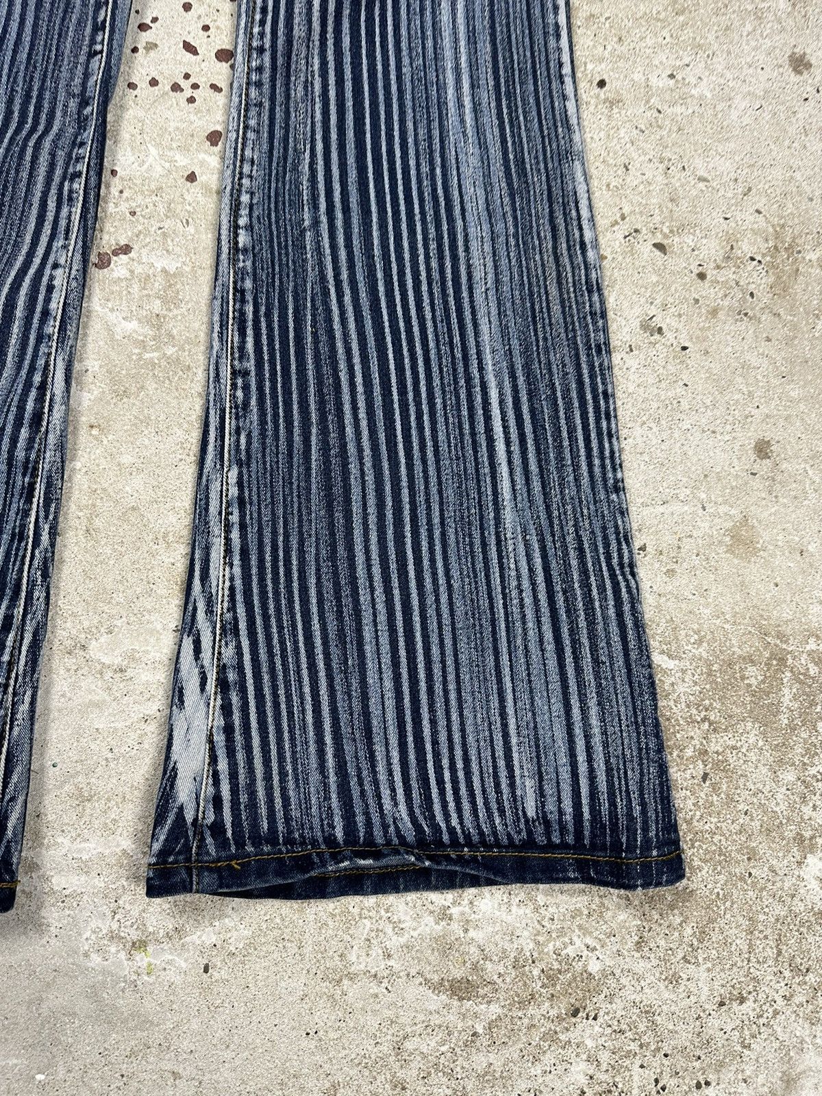 If Six Was Nine × Le Grande Bleu (L.G.B.) × Vintage Vintage Y2K Flare Wide Legs Striped Bootcut Pants Size US 27 - 4 Thumbnail