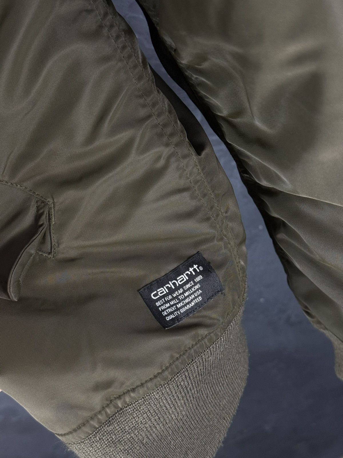 Carhartt Carhartt WIP Ashton Bomber Army Green Size L Size US L / EU 52-54 / 3 - 9 Thumbnail