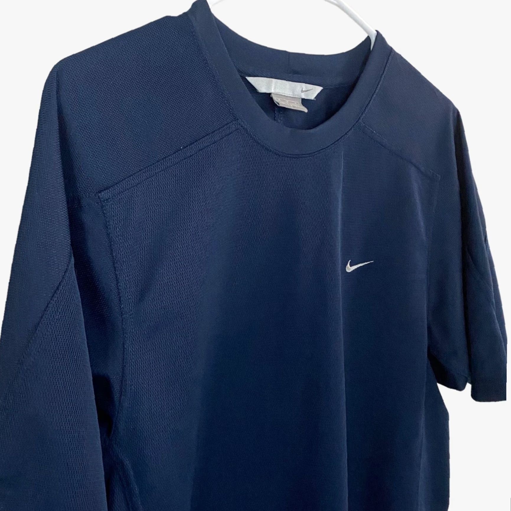 Nike VINTAGE Nike Y2 Embroidered Swoosh Performance Shirt Navy Blue Athletic Mens Medium M Size US M / EU 48-50 / 2 - 5 Thumbnail