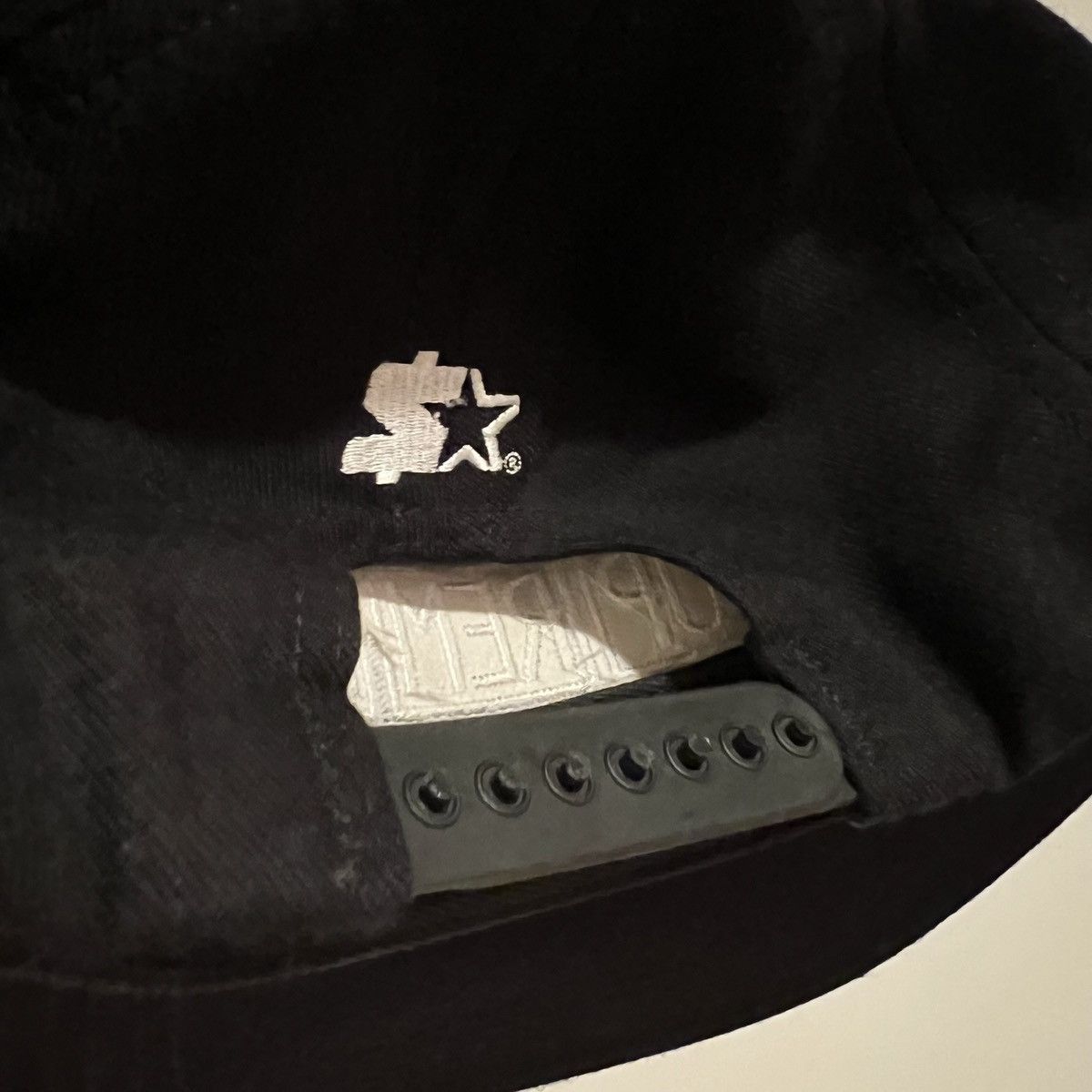 Supreme Supreme subhumans snapback logo hat Size ONE SIZE - 12 Thumbnail