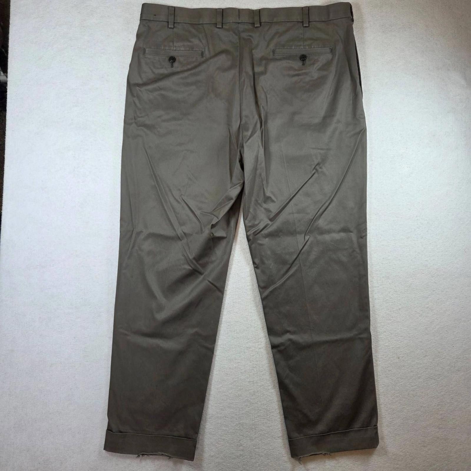 Brooks Brothers Brooks Brothers Elliott Fit Mens 42x32 Gray Dress Pants Size US 42 / EU 58 - 2 Thumbnail