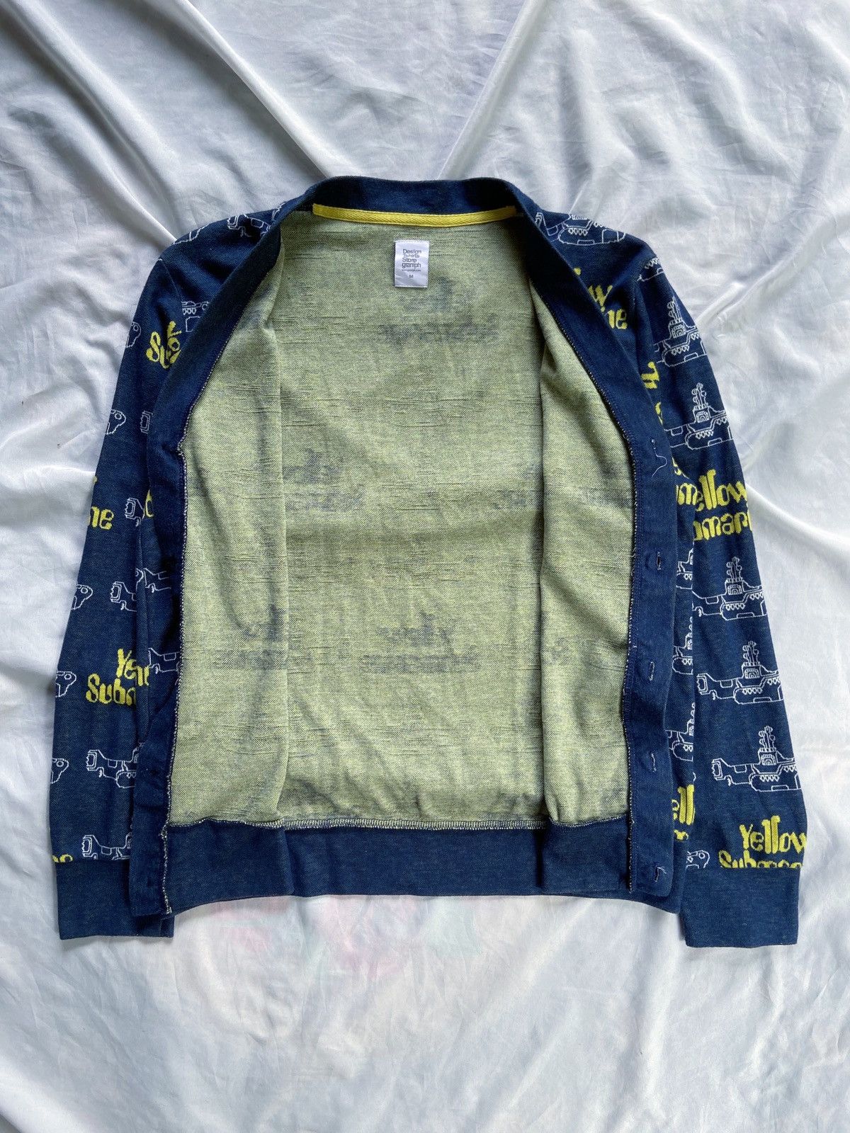 If Six Was Nine JAPANESE THE BEATLES YELLOW SUBMARINE CASUAL CARDIGAN Size US M / EU 48-50 / 2 - 2 Thumbnail