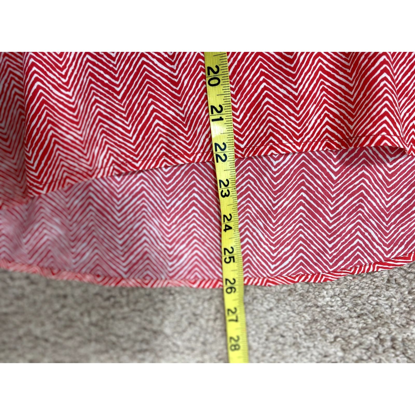 Forever 21 Red and White Chevron Forever 21 Women's Shirt S Size S / US 4 / IT 40 - 5 Thumbnail