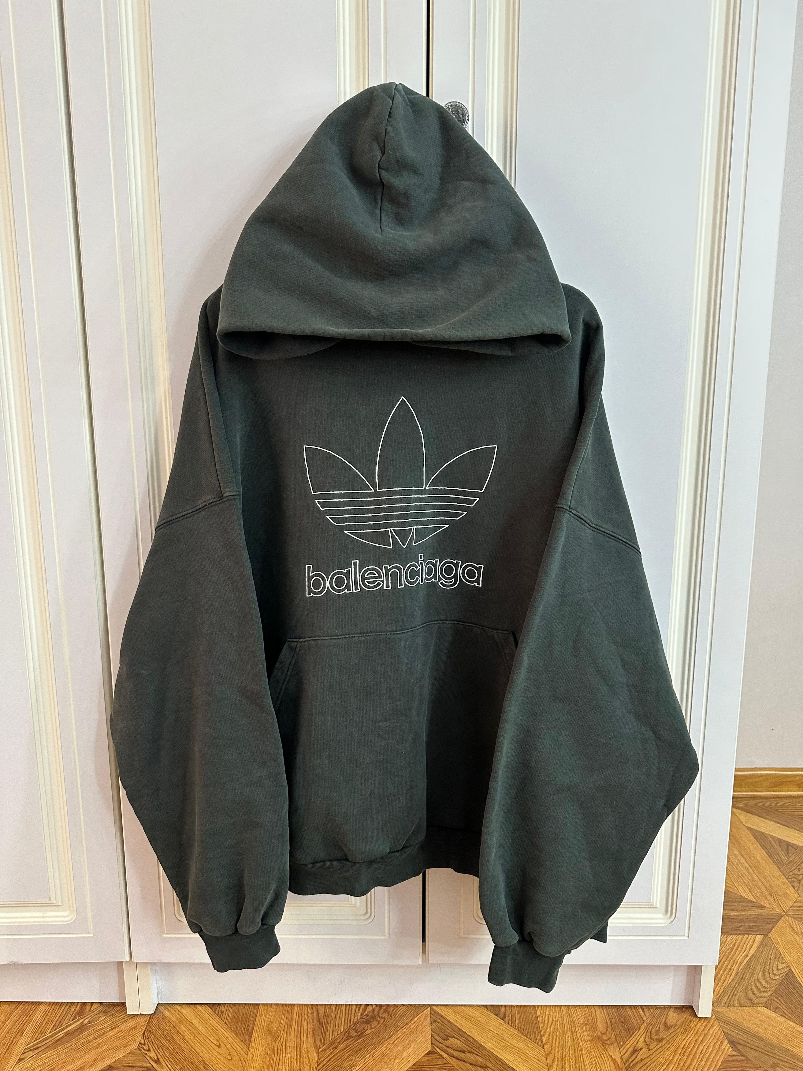 BALENCIAGA ADIDAS HOODIE グリーン　 サイズ3 pixelcut_40_ee582872-1a09-46ee