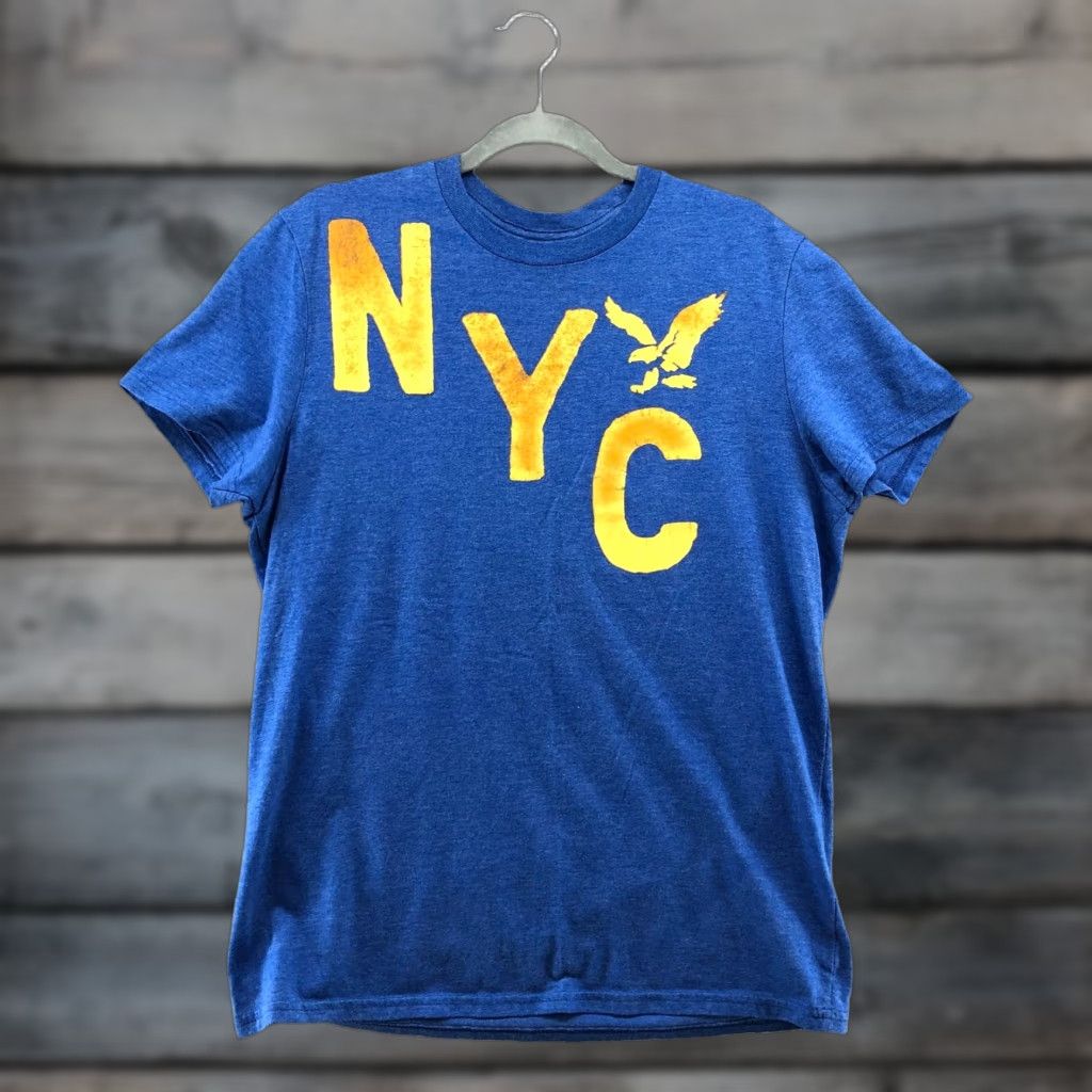 American Eagle Outfitters VINTAGE American Eagle NYC Graphic T Shirt Mens L Blue Athletic Fit Short Sleeve Crewneck Cotton - City Patriotic Logo Shirt Mens L Blue Size US L / EU 52-54 / 3 - 1 Thumbnail