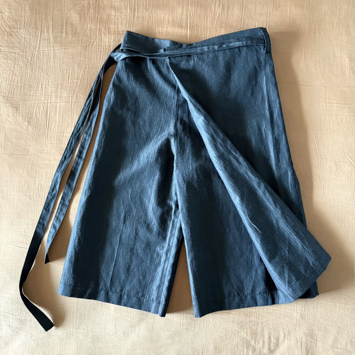 Junya Watanabe Cropped Wrap Wool-Ramie Pants Junya Watanabe Man CdG SS/22 Size US 30 / EU 46 - 2 Thumbnail
