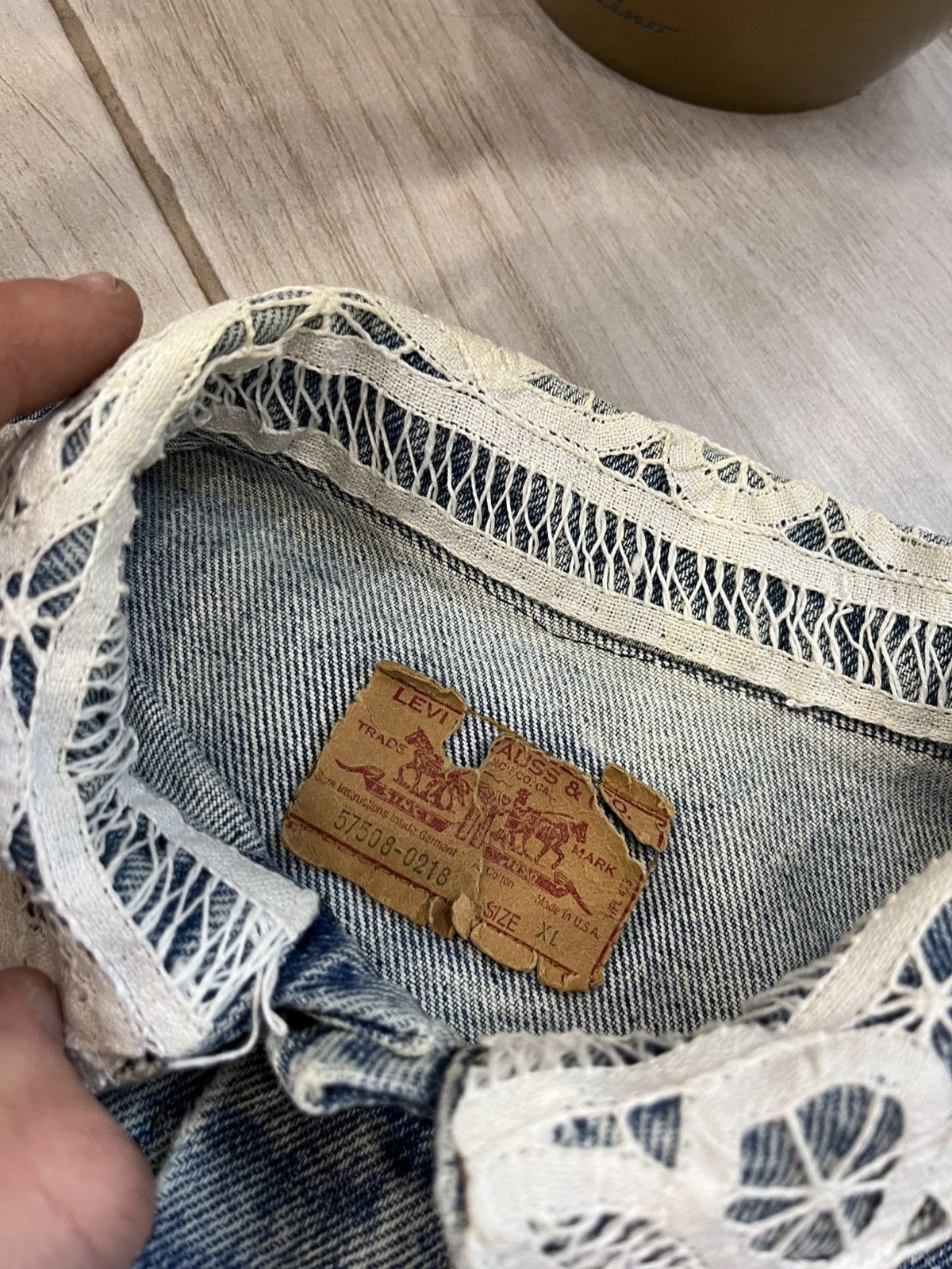 Handmade × Levi's × Vintage Vintage Levis Denim Jacket hand made distressed 90s Size XL / US 12-14 / IT 48-50 - 9 Thumbnail