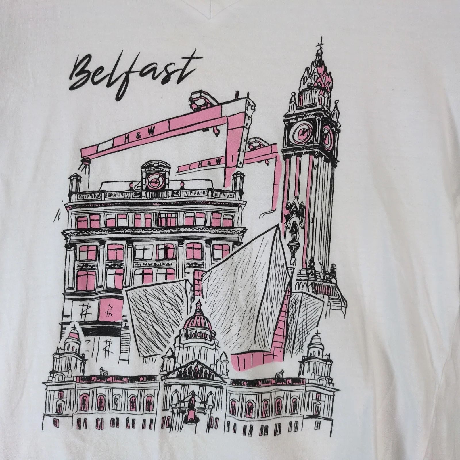 Other UK Traditional Craftwear Belfast Ireland V-Neck T-Shirt XXL Size XXL / US 16-18 / IT 52-54 - 4 Thumbnail