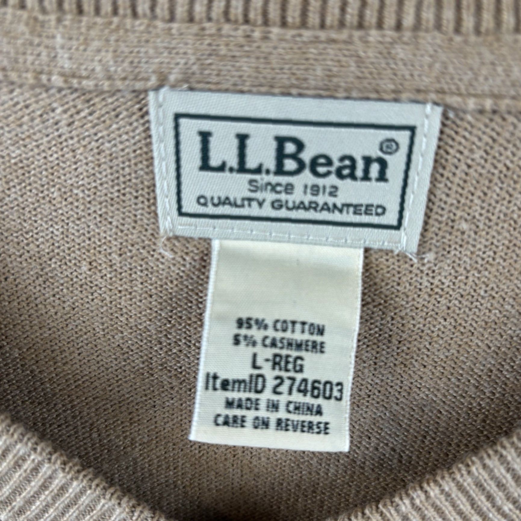 Vintage VINTAGE L.L. Bean Sweater Mens Large Brown V-Neck Pullover KnIT Preppy Classic (All Seasons) Mens Size US L / EU 52-54 / 3 - 3 Thumbnail