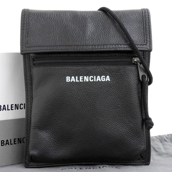 Balenciaga Balenciaga null Leather Crossbody Bag 532298.0 in Great Condition Size ONE SIZE - 1 Thumbnail