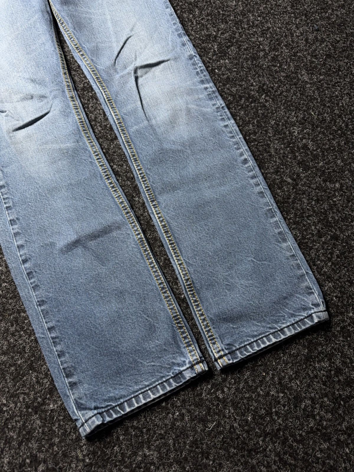 Diesel Luxury 00s Y2K Diesel Belther Straight Punk Rock Denim Jeans Size US 29 - 3 Thumbnail