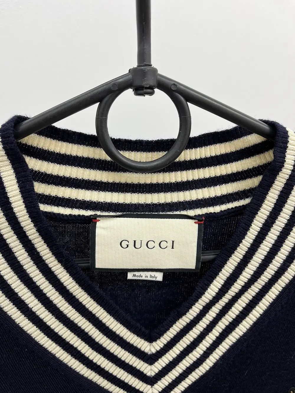 Gucci Gucci Bee Embroidery V-Neck Wool Sweater Size US L / EU 52-54 / 3 - 3 Thumbnail