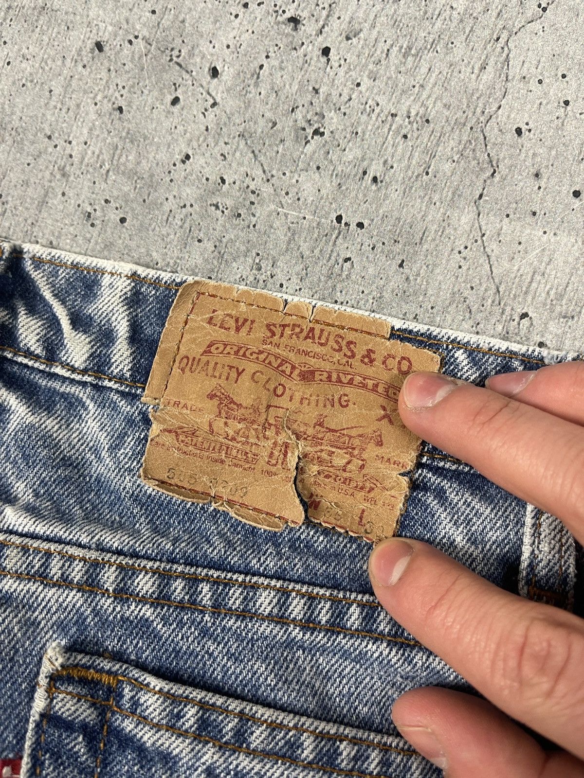 Japanese Brand × Levi's × Vintage Vintage Levis Jeans Stone Wash Levis 505 Denim Pants Size US 36 / EU 52 - 5 Thumbnail