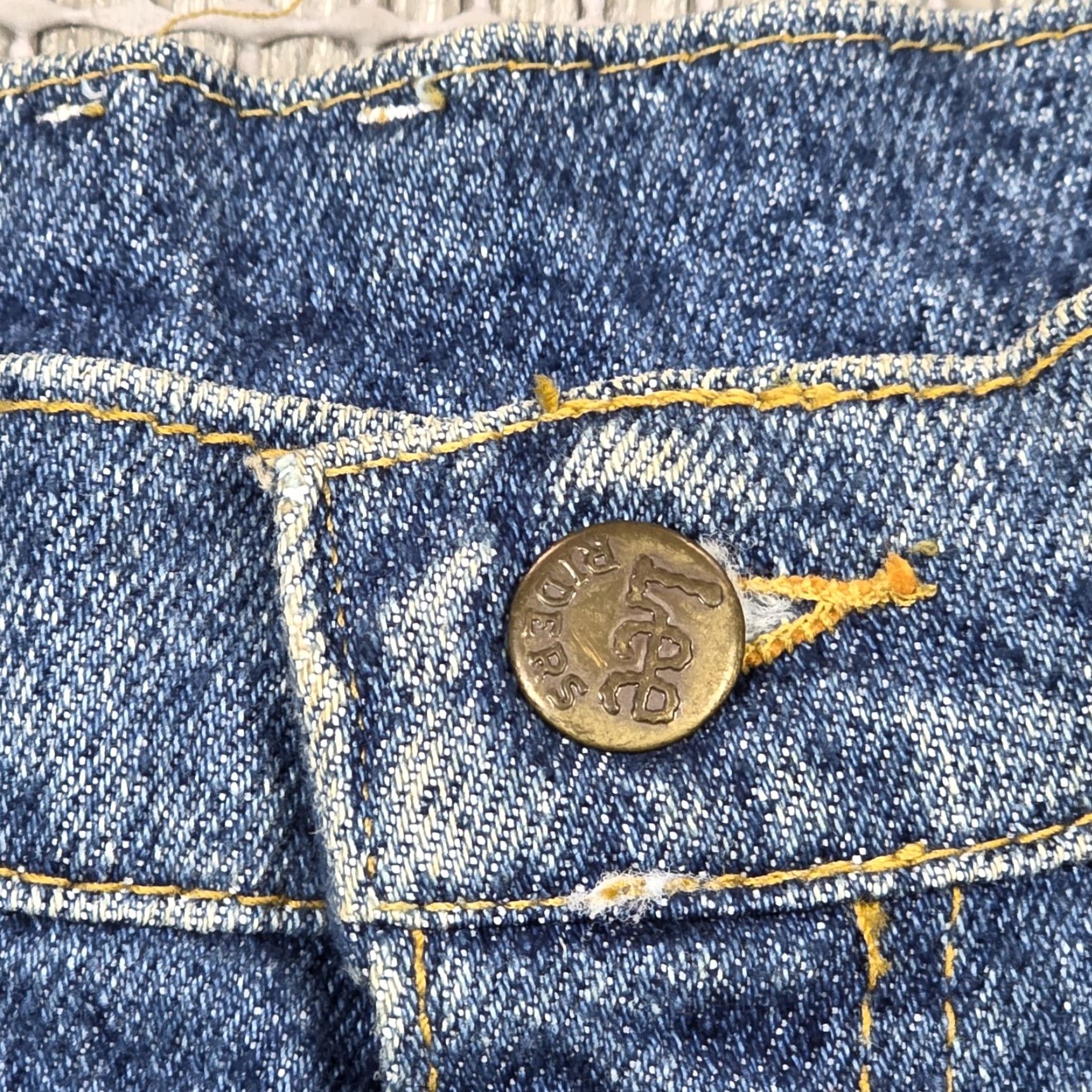 Lee VINTAGE Lee High Waisted Jeans Blue Denim 30x28 Womens Petite 14P Tapered Solid Denim Jeans USA Made 5-Pocket Size 36" / US 14 / IT 50 - 7 Thumbnail