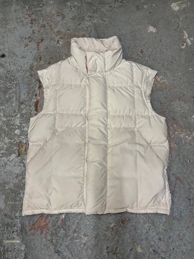 Prada 2000s Prada White Puffer Hooded Vest Jacket Size US L / EU 52-54 / 3 - 1 Thumbnail