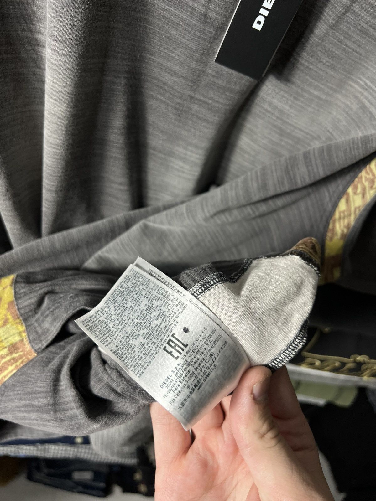 Diesel 🔥 Diesel T-Shirt with Camo Trim — Size XXL – Y2K Size US XXL / EU 58 / 5 - 7 Thumbnail