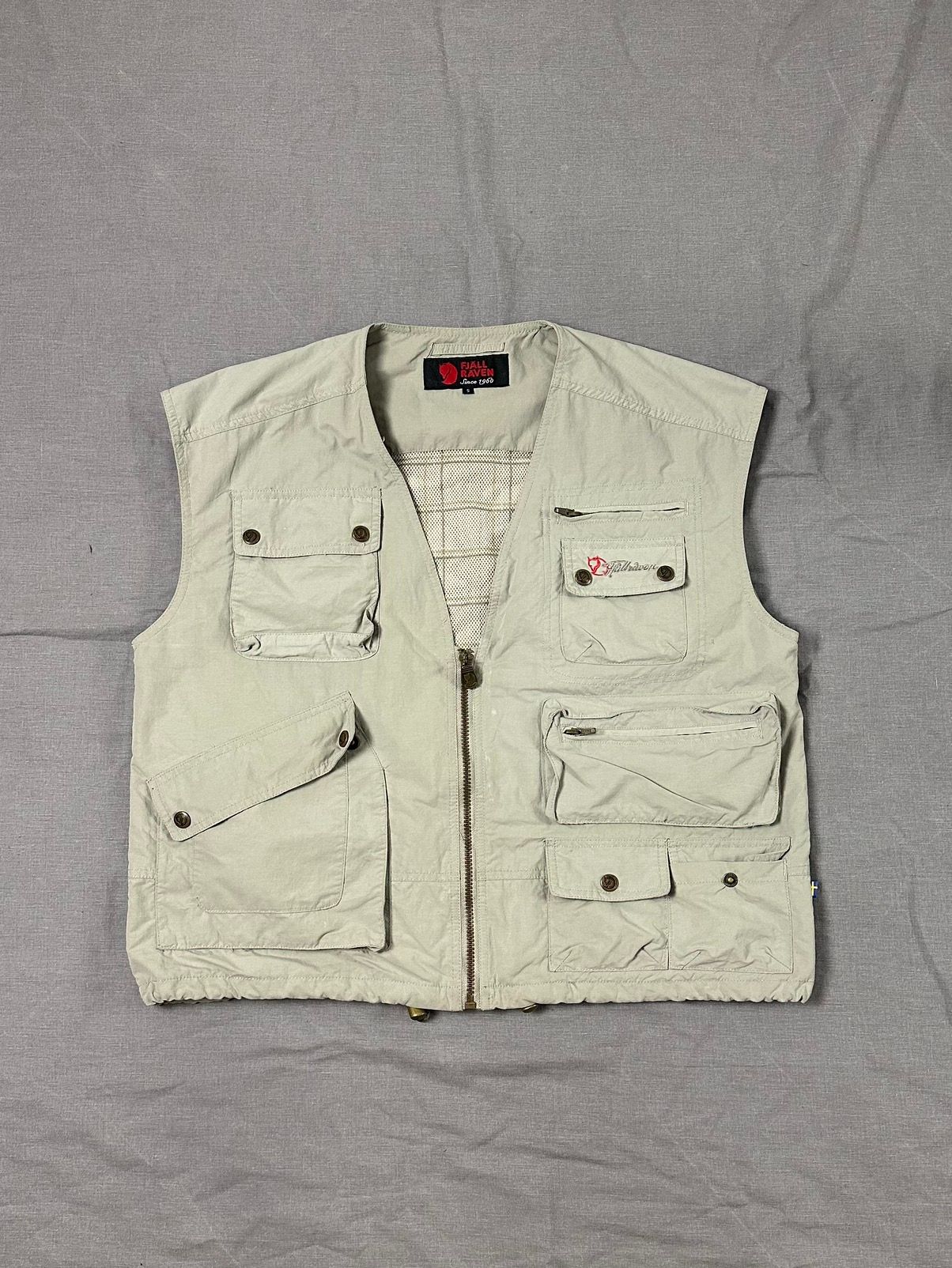 Pre-owned Fjallraven X Outdoor Life Vintage Fjallraven Multi Pocket Vest Y2k 90's Japanese Style In Beige