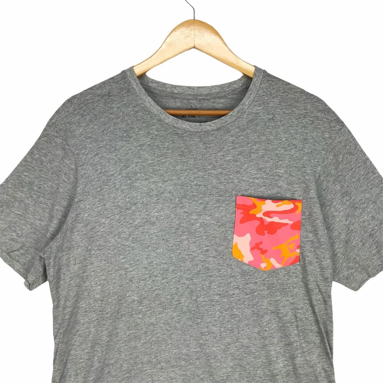 Andy Warhol Vintage ANDY WARHOL Spell Out Pink Pocket Grey Crew Tee Size US L / EU 52-54 / 3 - 2 Thumbnail