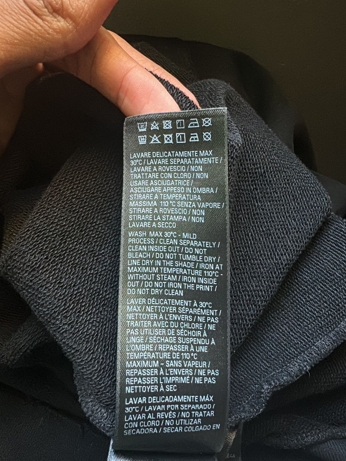 Balenciaga Balenciaga Distressed Paris Moon Hoodie Size US S / EU 44-46 / 1 - 9 Thumbnail