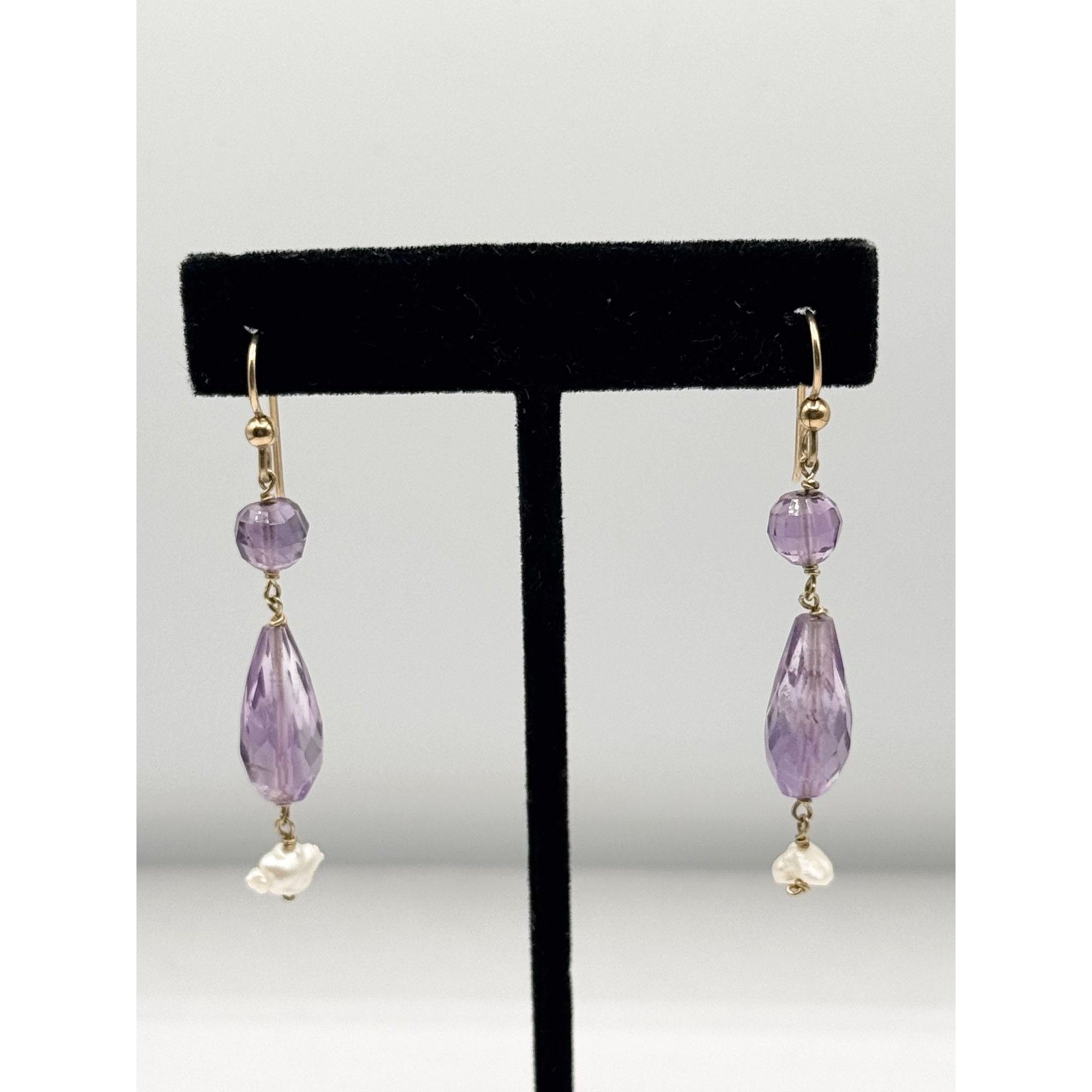 Vintage Purple Topaz Stone Freshwater Pearl Drop Dangle Earrings Size ONE SIZE - 1 Thumbnail
