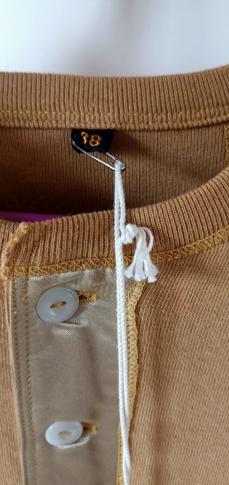 Freewheelers Freewheelers size 38 Long-sleeved henry collar Size US S / EU 44-46 / 1 - 2 Thumbnail