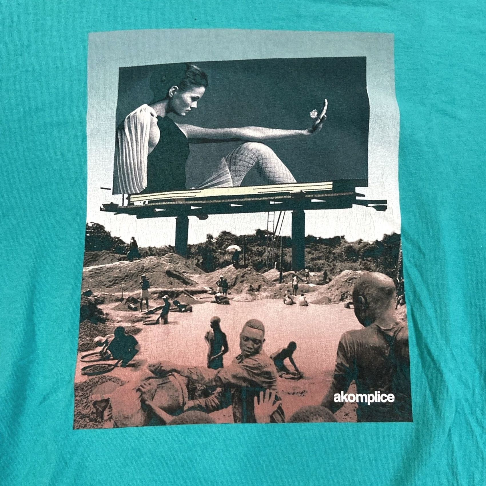 Vintage Akomplice T-Shirt Diamond Mine 2010's Mens XL Blue Short Sleeve Political Shirt Men Size US XL / EU 56 / 4 - 2 Thumbnail