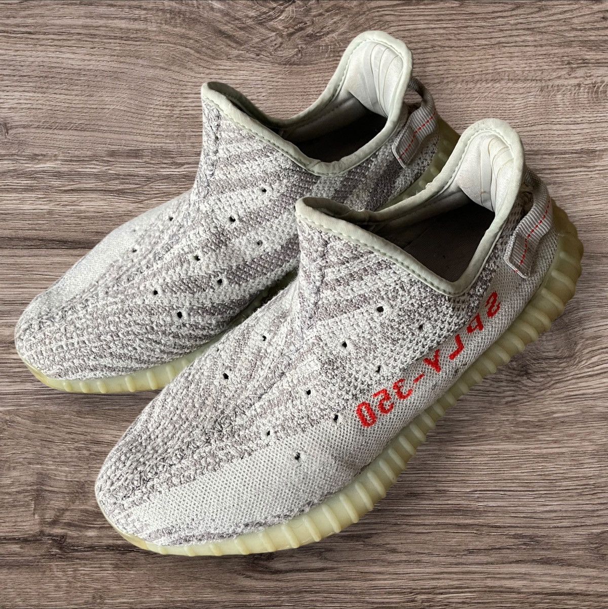Yeezy YEEZY BOOST 350 V2 Size US 10 / EU 43 - 1 Thumbnail