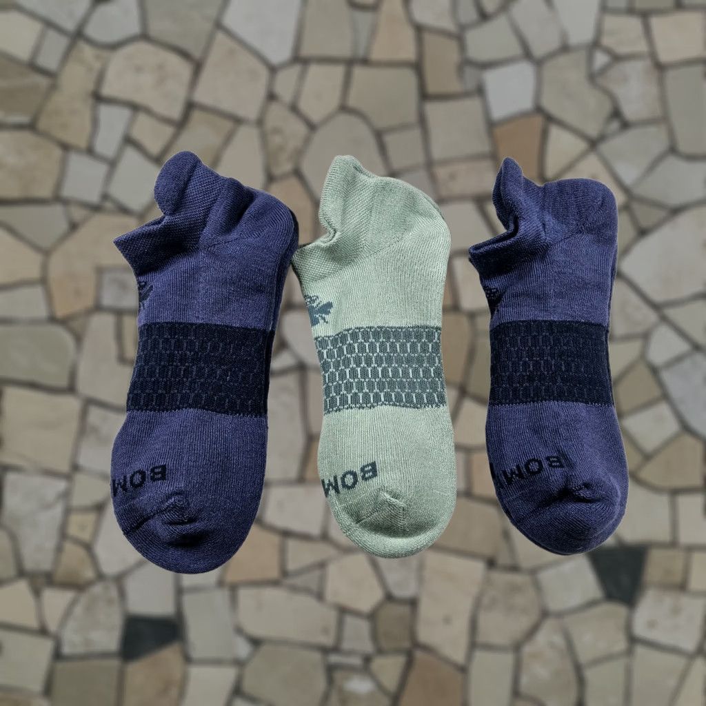 Vintage Bombas Original Athletic Ankle Socks Lot Of 3 Pairs Size M Size ONE SIZE - 1 Thumbnail