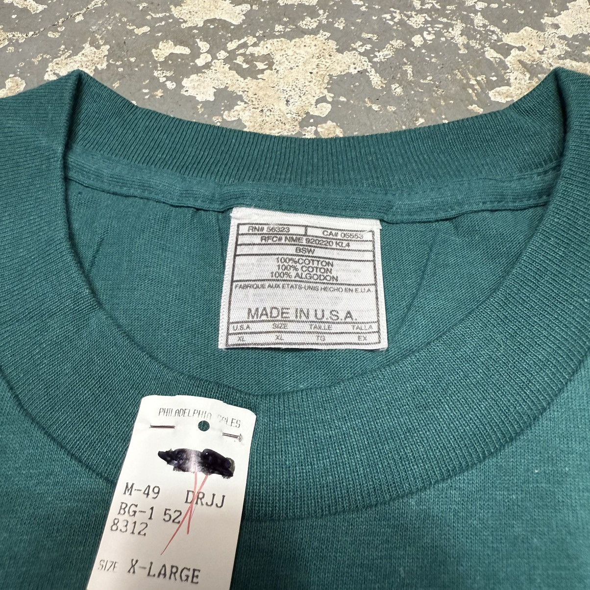 Nike Vintage Nike Forest Green Blank No Swoosh 90s Tshirt USA Size US XL / EU 56 / 4 - 5 Thumbnail