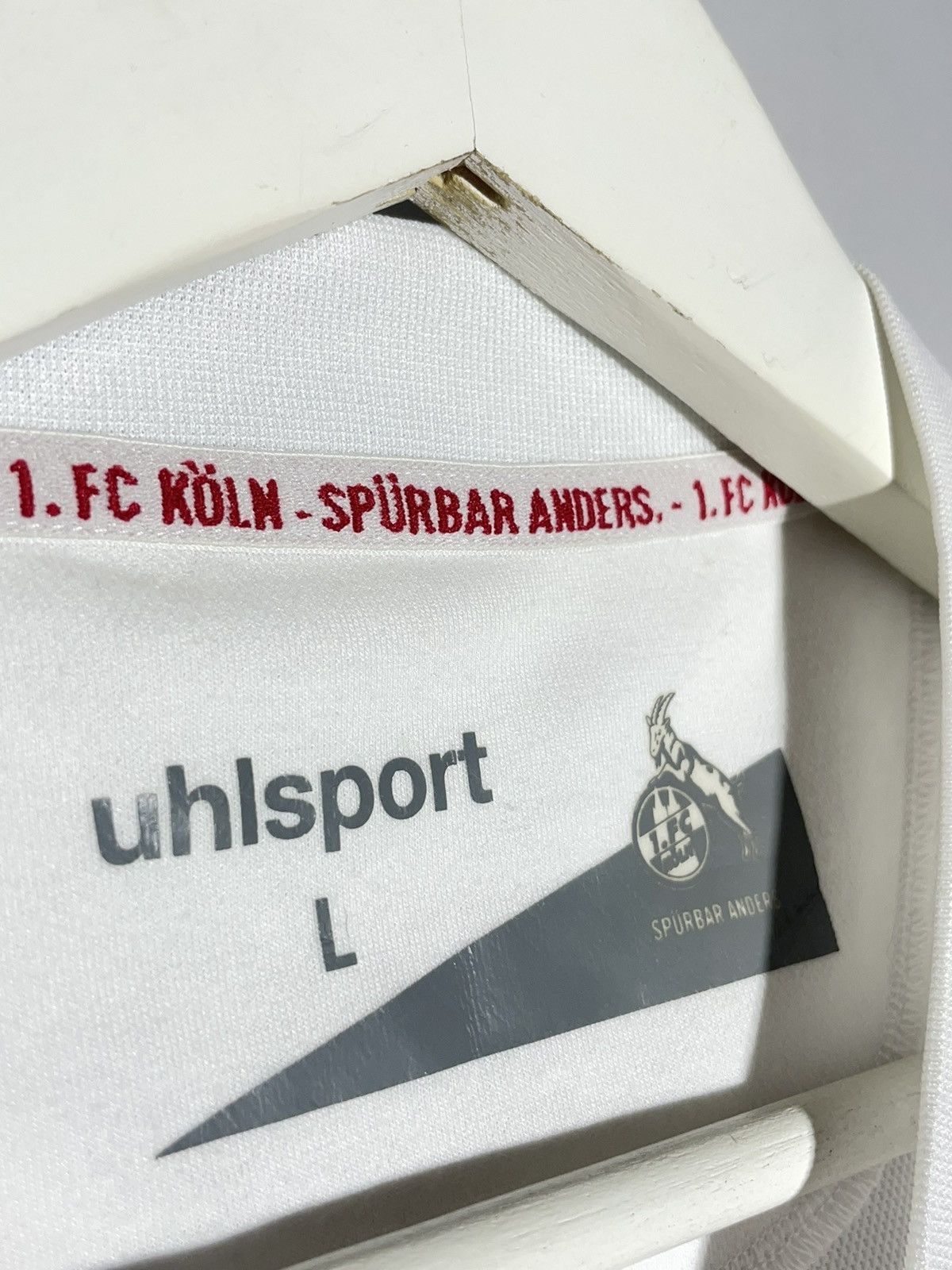 Other FC Koln Hummel 2021/22 Home Football Shirt Size US L / EU 52-54 / 3 - 13 Thumbnail