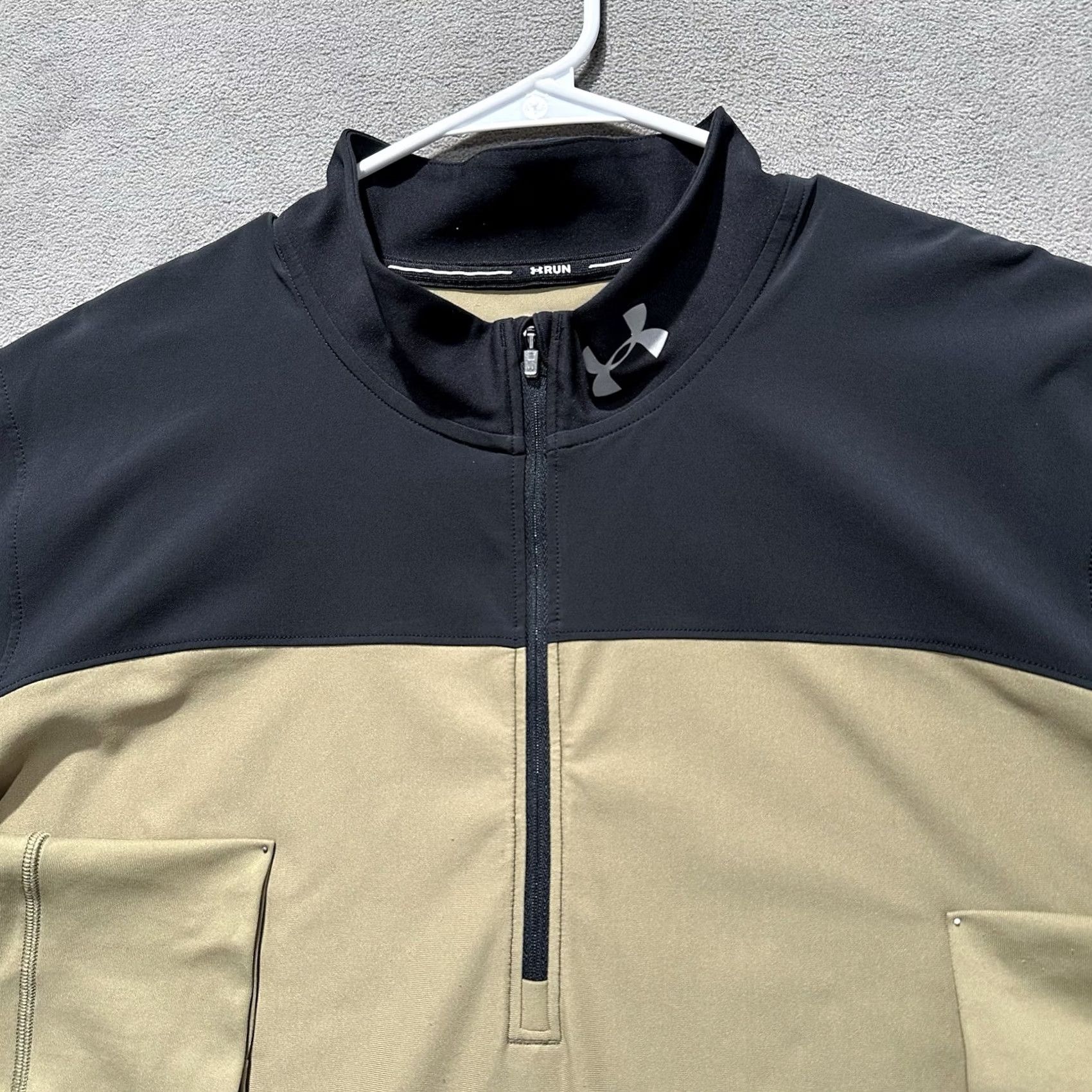 Under Armour Under Armour Qualifier 1/2 Zip Running Shirt Mens 2XL Black Beige Pullover EUC Size US XXL / EU 58 / 5 - 3 Thumbnail