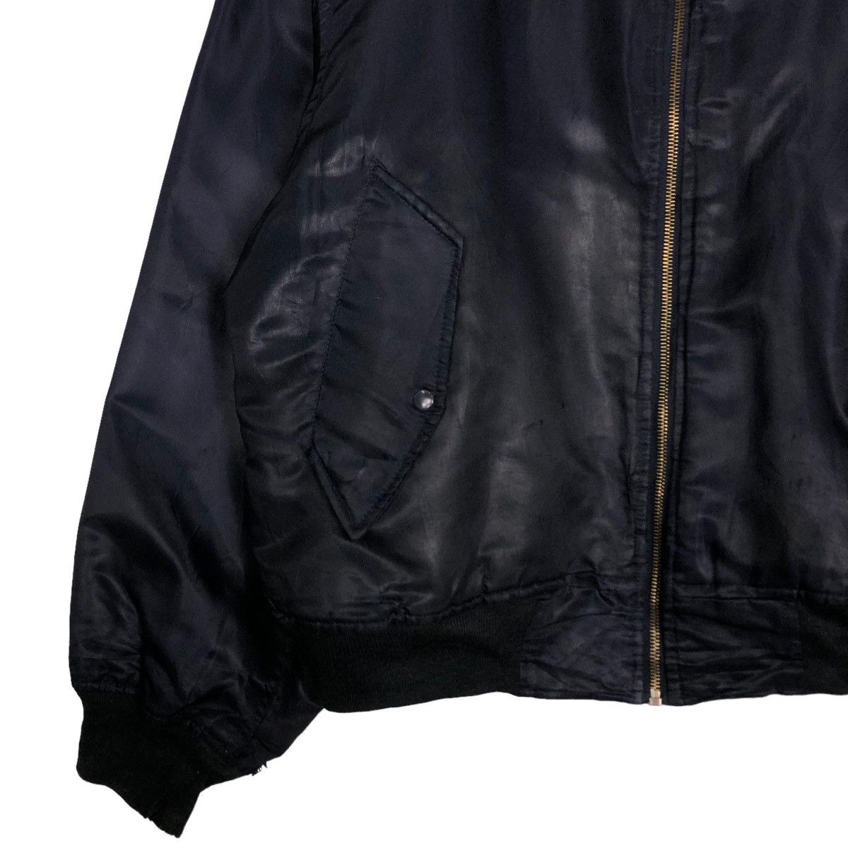 Japanese Brand 🔥RIOT RIOT WARM HEART VINTAGE BOMBER JACKET NYLON Size US M / EU 48-50 / 2 - 4 Thumbnail