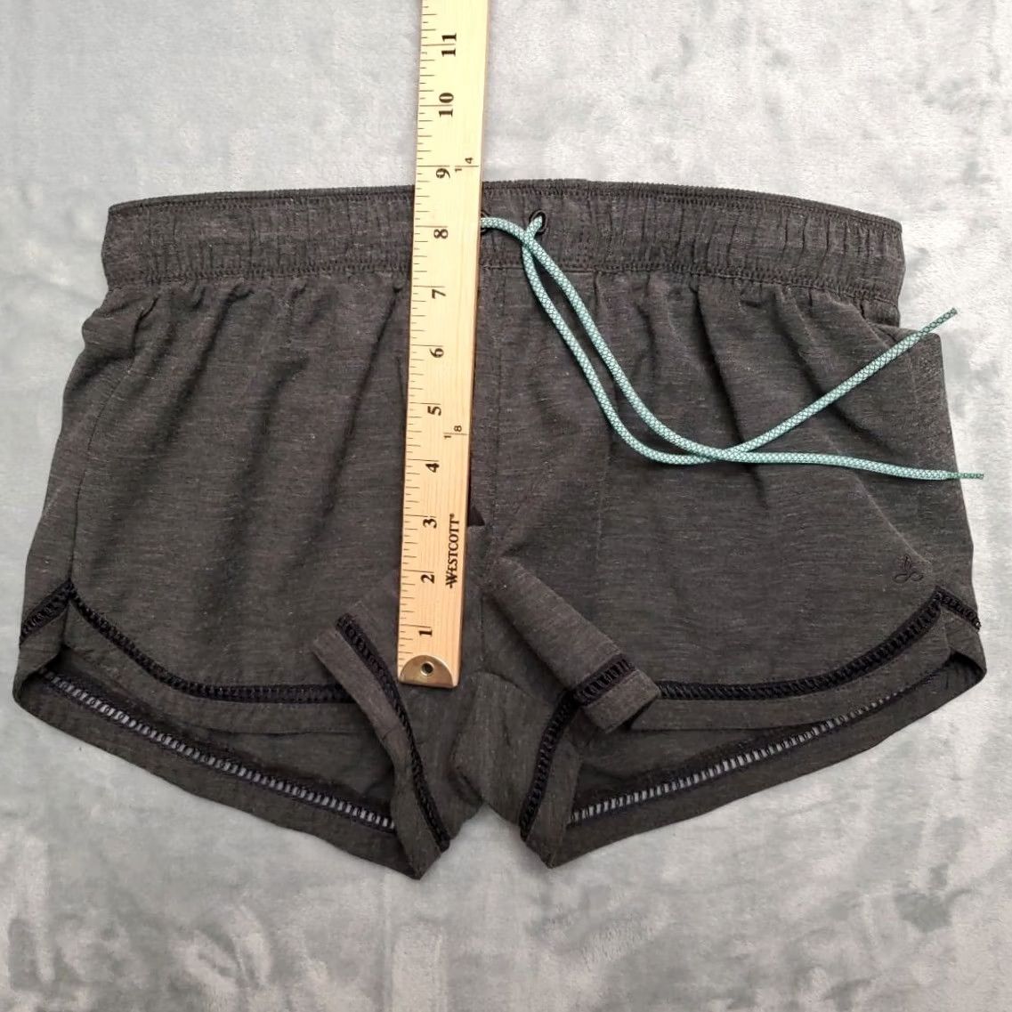 Prana Prana Shorts Womens Small Gray Performance Blend Elastic Waist Outdoor Hiking Jogging Slim Casual Travel Solid Pockets Womens Size 28" / US 6 / IT 42 - 6 Thumbnail