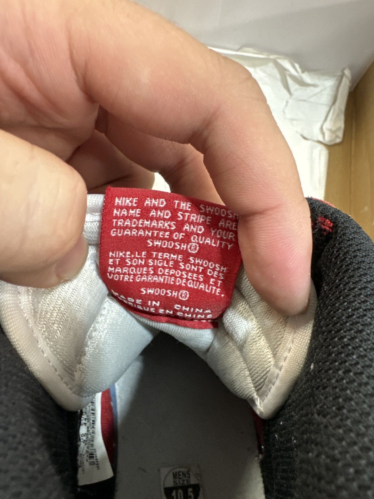 Jordan Brand × Nike Jordan 1 Chicago Size US 10.5 / EU 43-44 - 10 Thumbnail