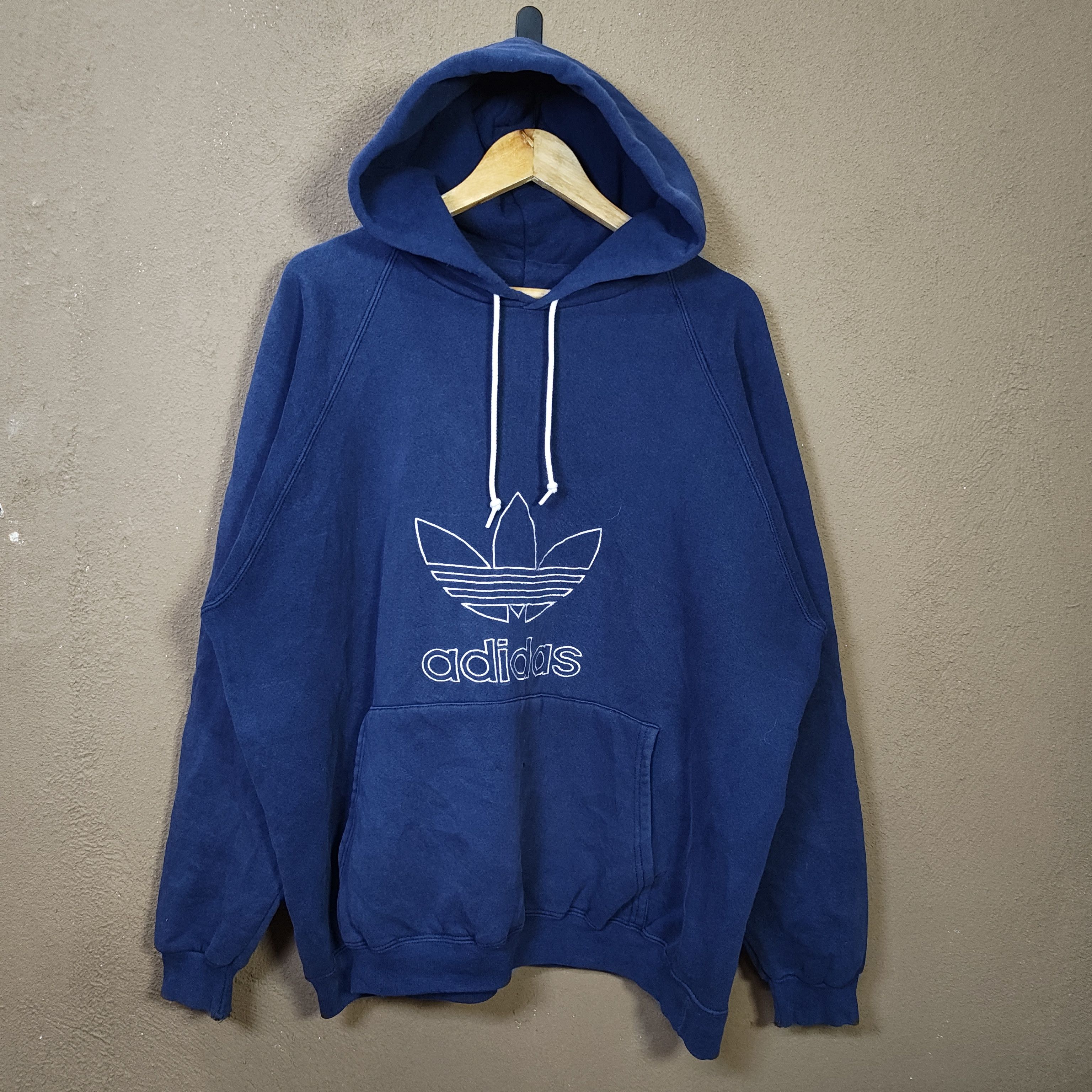 Adidas Vintage 80s/90s ADIDAS Embroidered Trefoil Big Logo Hoodie Size US XL / EU 56 / 4 - 1 Thumbnail