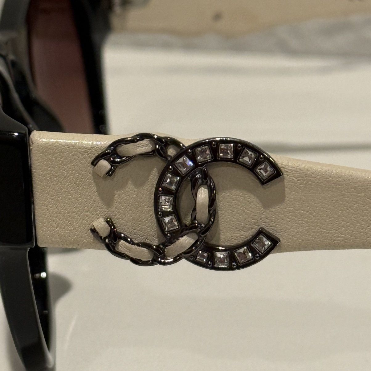 Chanel Chanel 5455-Q-B Black Acetate & Beige Leather Sunglasses Size ONE SIZE - 5 Thumbnail