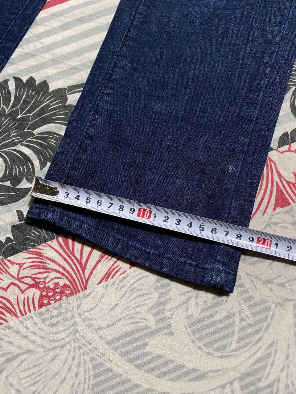 Japanese Brand Crazy Crash Dirty Baggy Faded Jean Japan Avant Garde Style Size US 36 / EU 52 - 11 Thumbnail