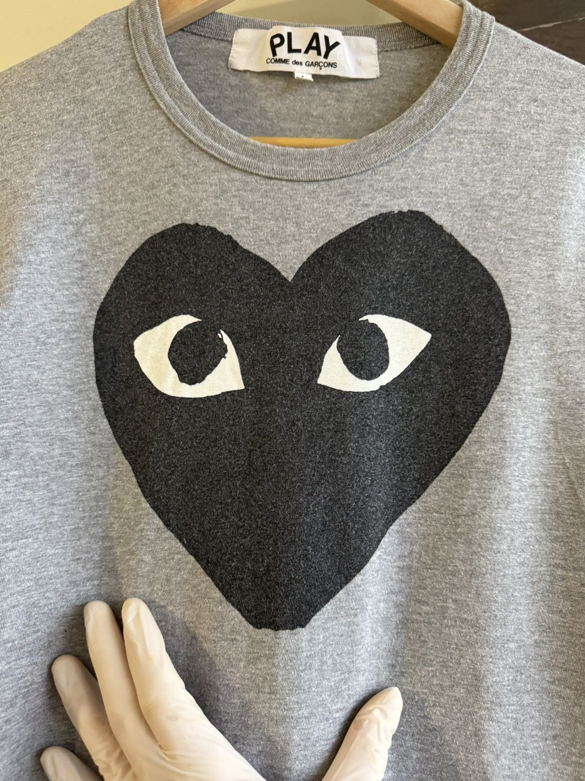 Comme des Garcons PLAY Comme Des Garcons gray tshirt Size US L / EU 52-54 / 3 - 9 Thumbnail