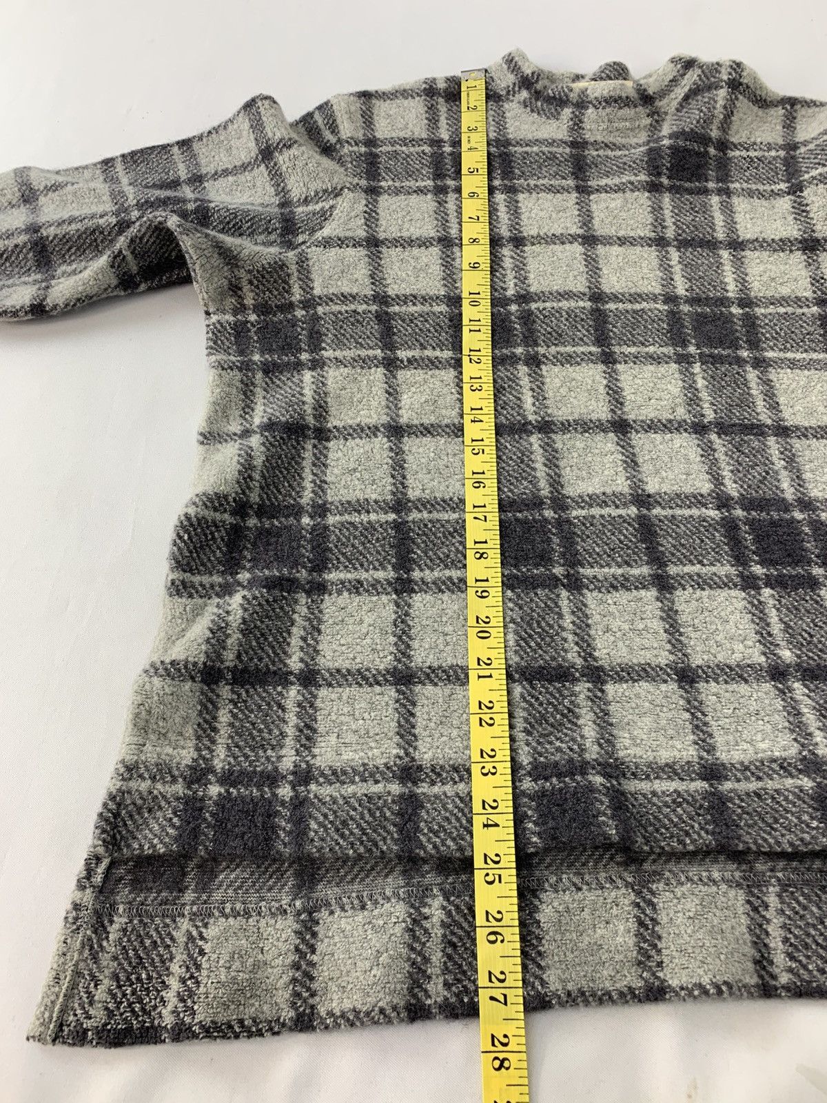 Hai Sporting Gear 90s Hai Sporting Gear Issey Miyake Wool Knitwear Pullover Size US L / EU 52-54 / 3 - 8 Thumbnail