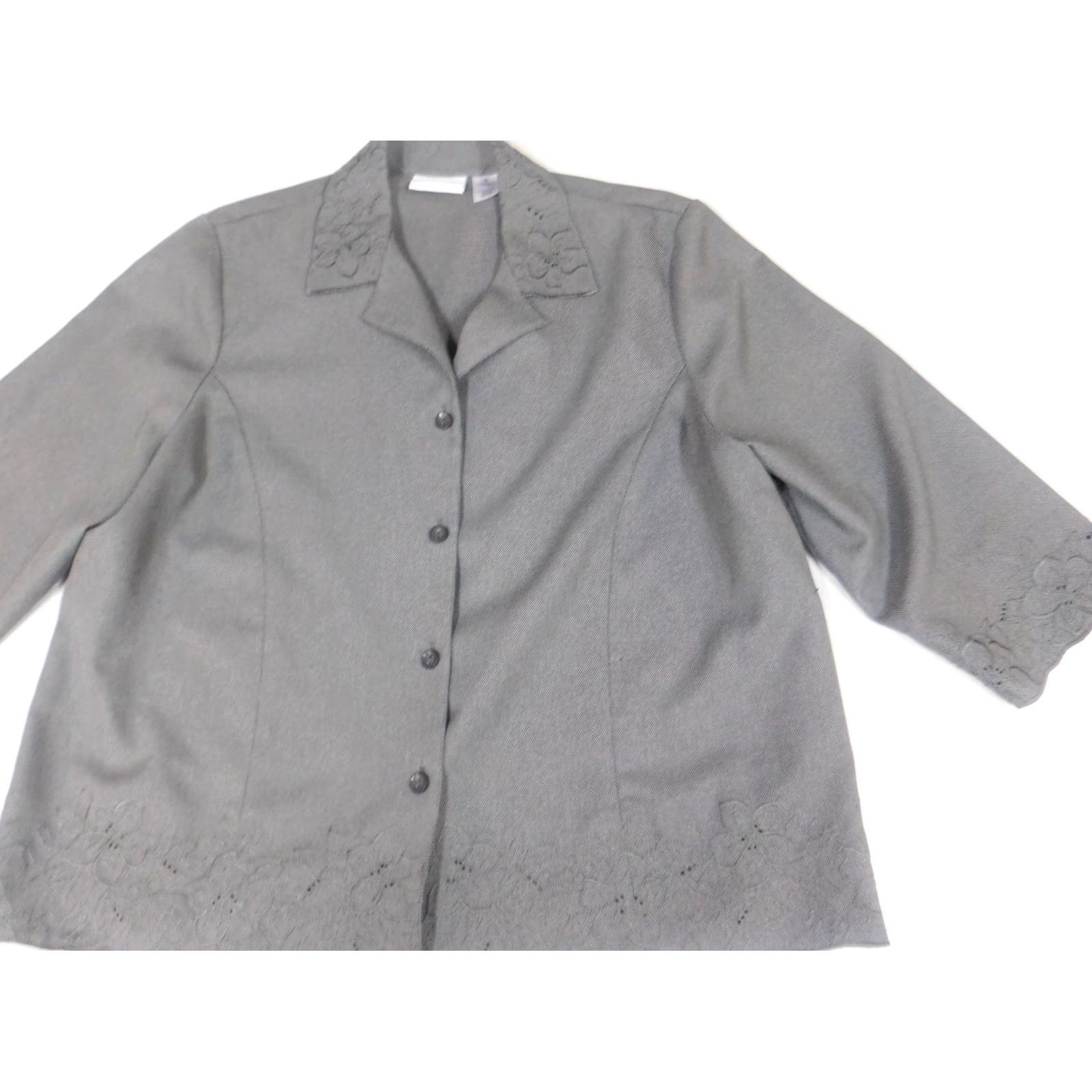 Vintage Alfred Dunner Blazer Womens Jacket 18 Gray Flower Lightweight Short Sleeve Button Mid-Length Regular Polyester Microfiber Fall Winter Size XXL / US 16-18 / IT 52-54 - 2 Thumbnail