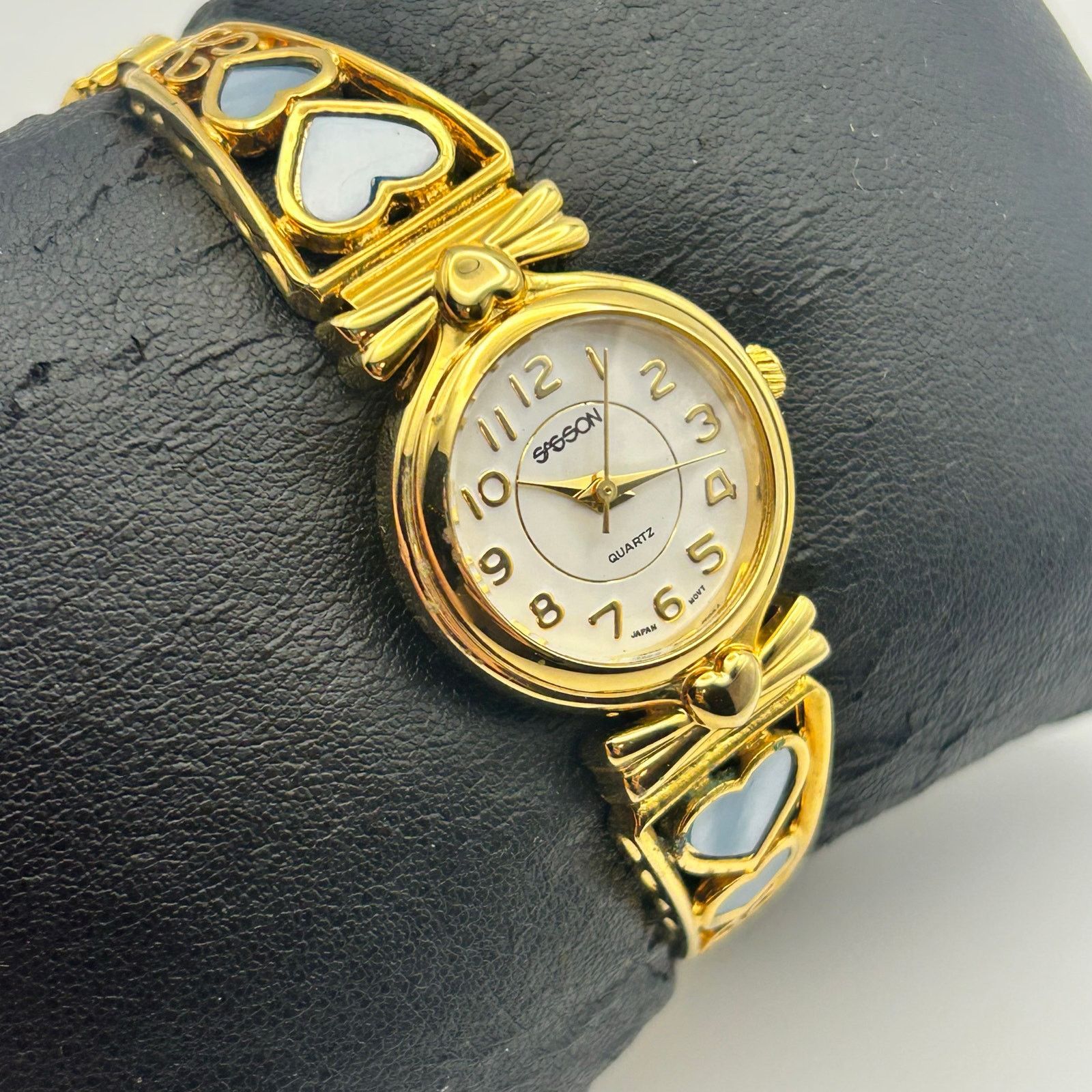Other Vintage Sasson Gold Women’s Watch Working New Battery Size ONE SIZE - 3 Thumbnail