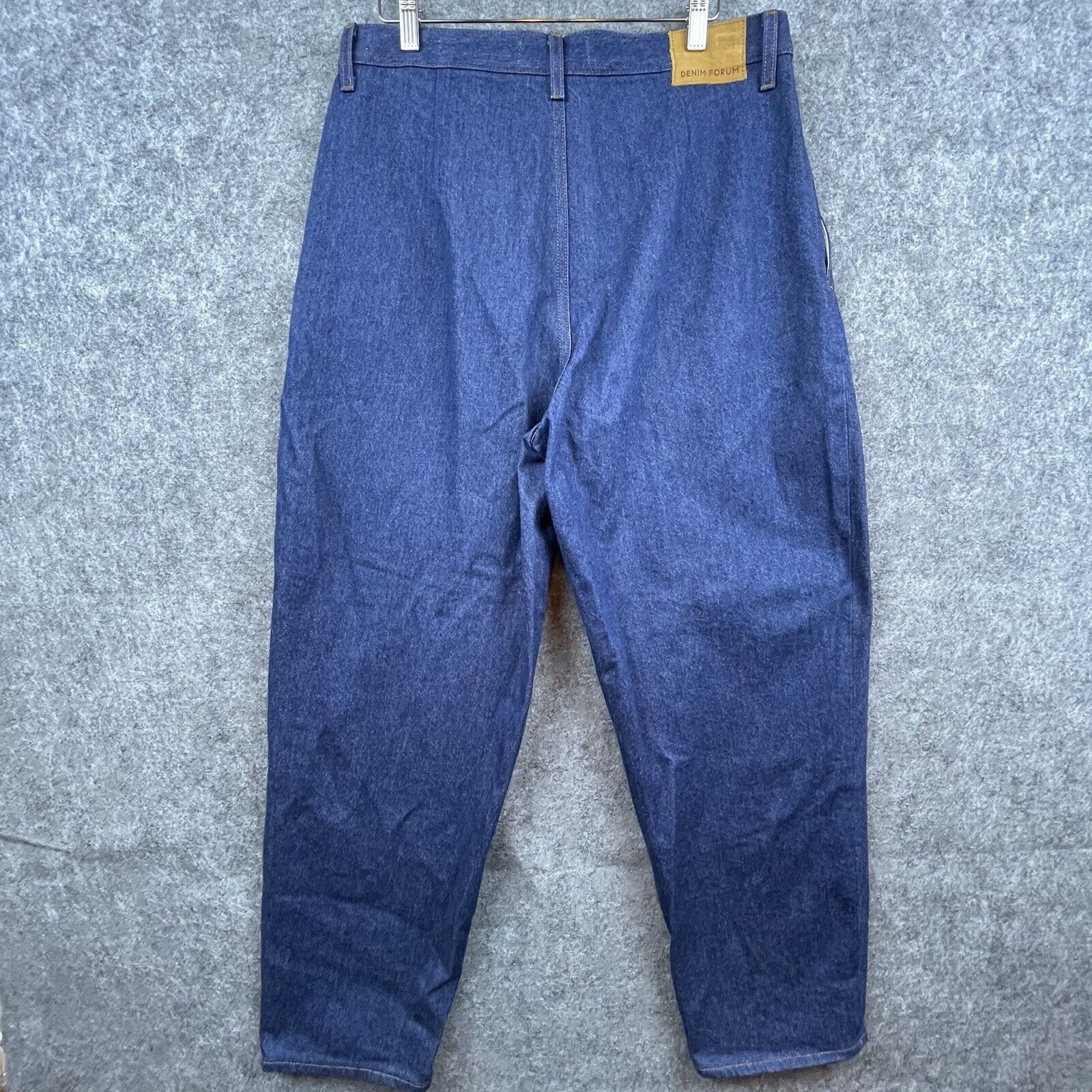 Aritzia Aritzia Denim Forum Jeans Womens 31 Luanne Tapered Barrel Size 31" - 2 Thumbnail