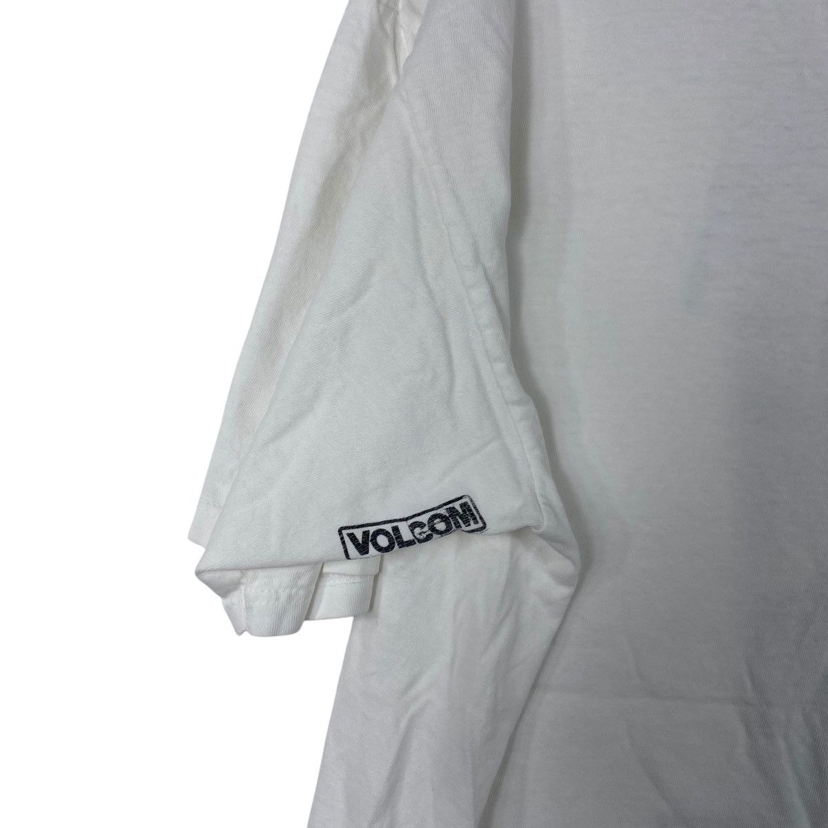 Vintage × Volcom Vintage VOLCOM SKATEBOARD FOTOFOLIO Seen Future Tee Shirt Size US XL / EU 56 / 4 - 7 Thumbnail