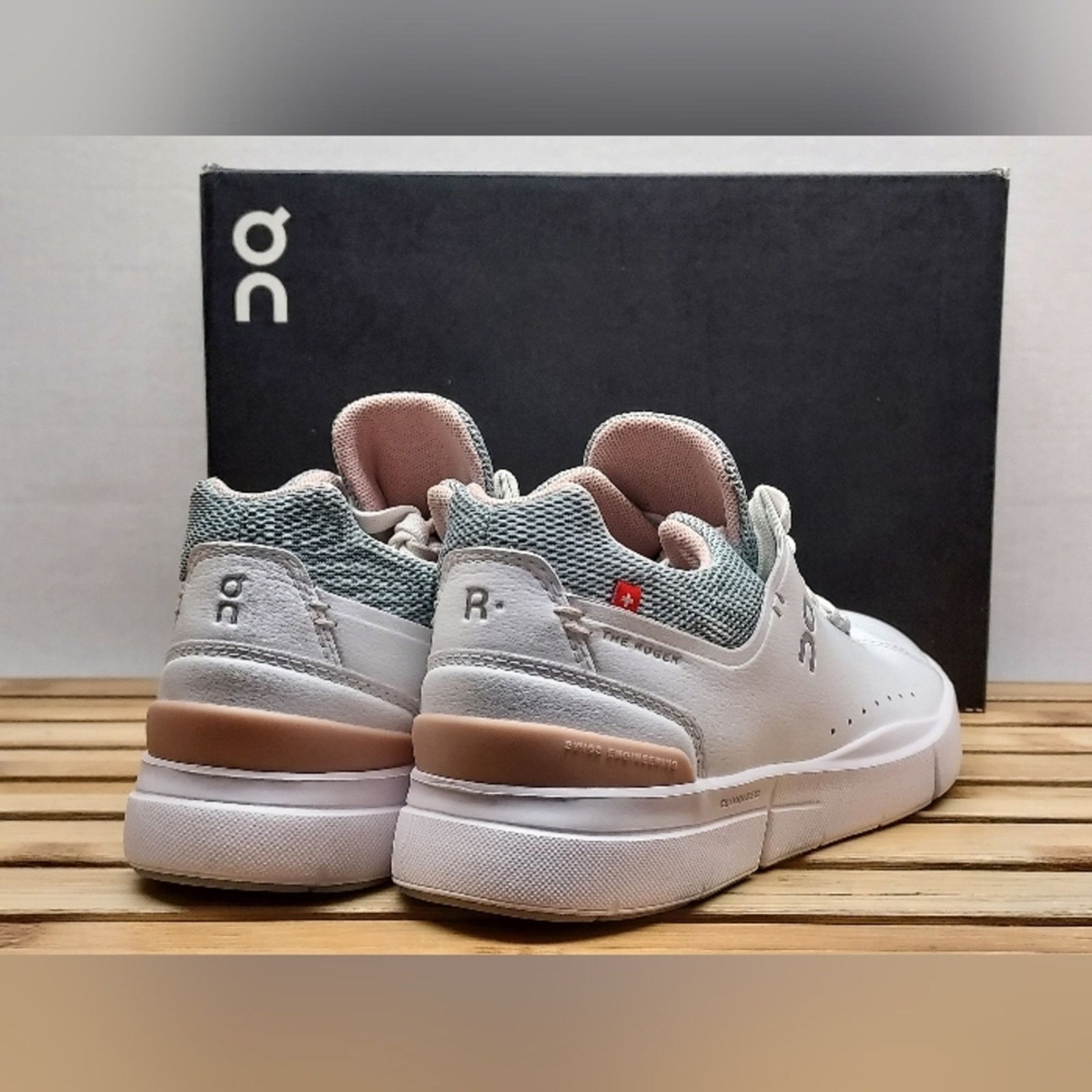 Other On Cloud Womens Roger Advantage White Athletic Shoes Size 7 Size US 7 / IT 37 - 3 Thumbnail