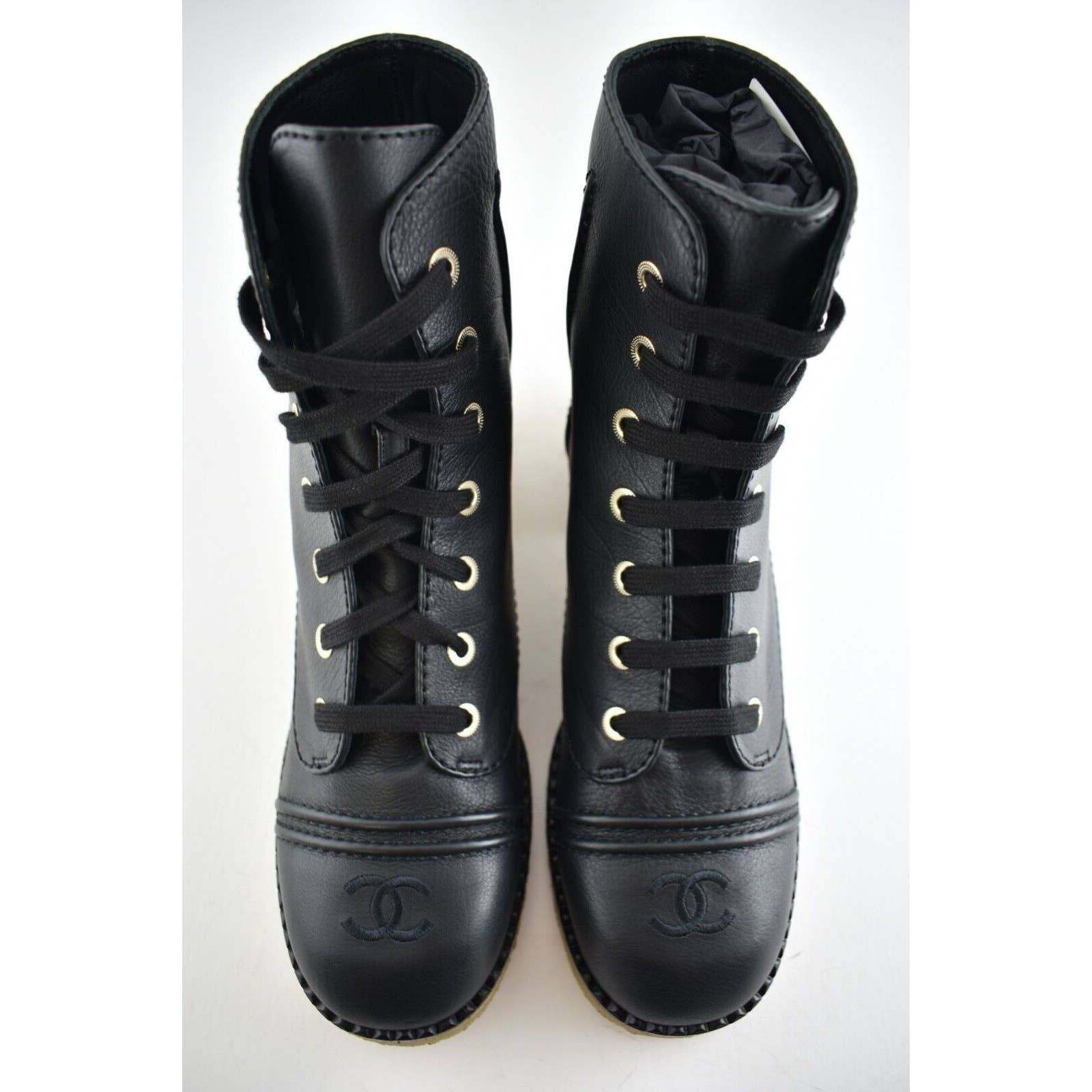 Chanel Chanel 20P Black Calfskin Leather CC Combat Lace Up Biker Size US 7 / IT 37 - 7 Thumbnail
