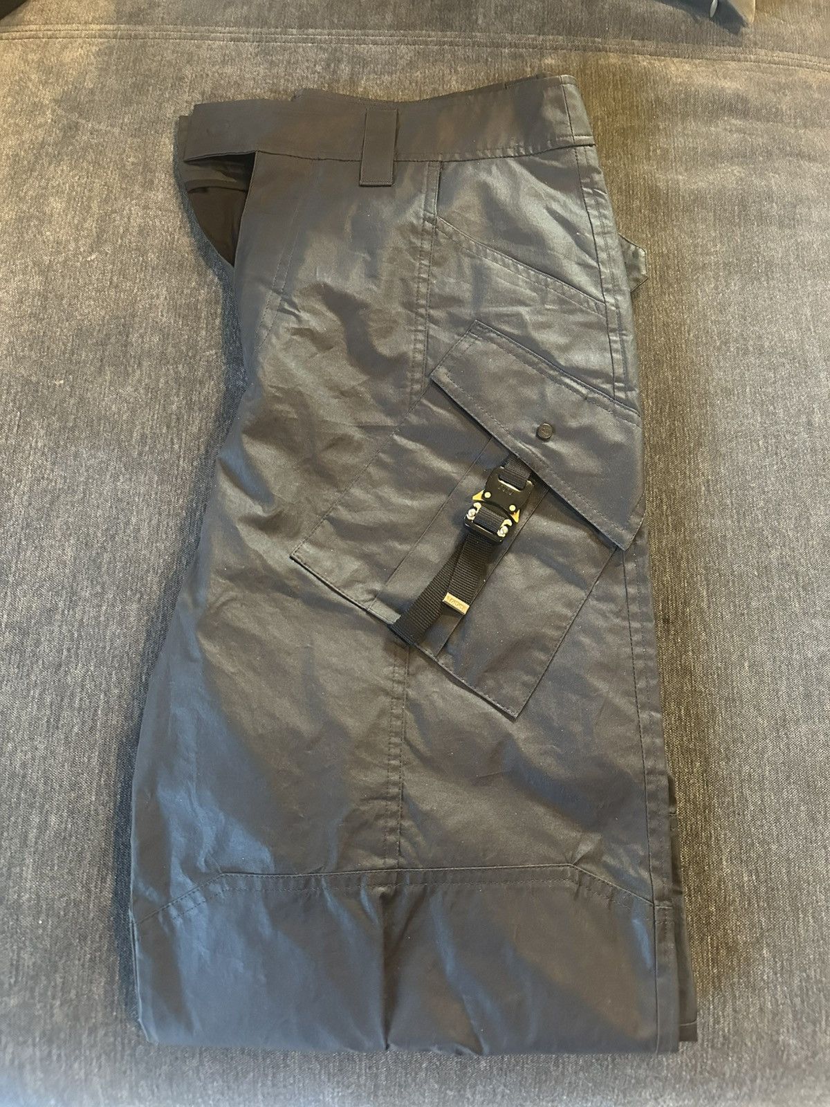 Dior Dior Buckle Cargo Trousers Size US 30 / EU 46 - 2 Thumbnail