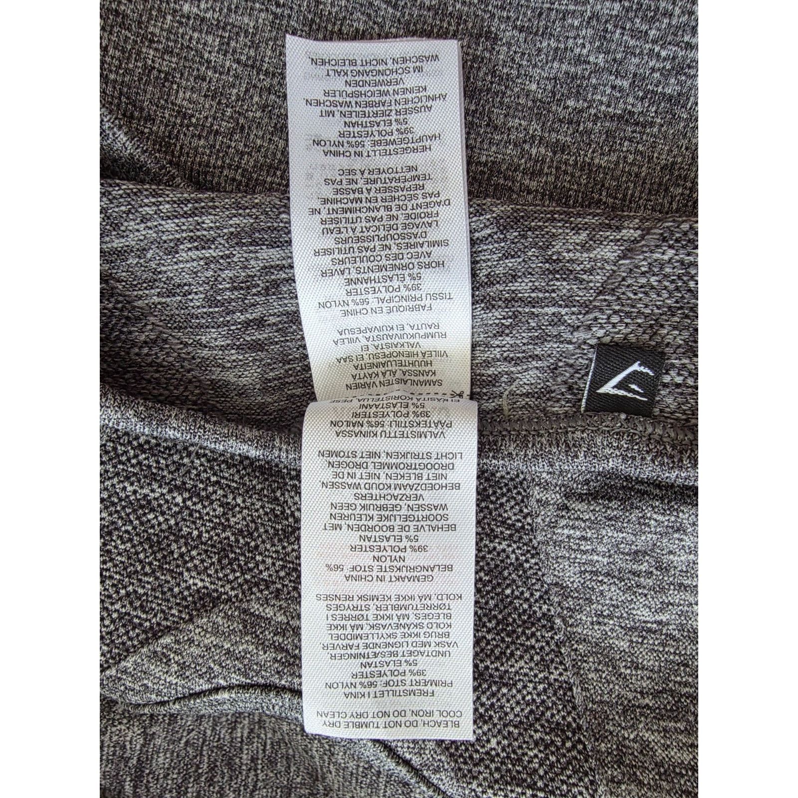 Gymshark Gymshark Flex Long Sleeve Crop Top Y2K Gray X-Small A001408 Size XS / US 0-2 / IT 36-38 - 4 Thumbnail