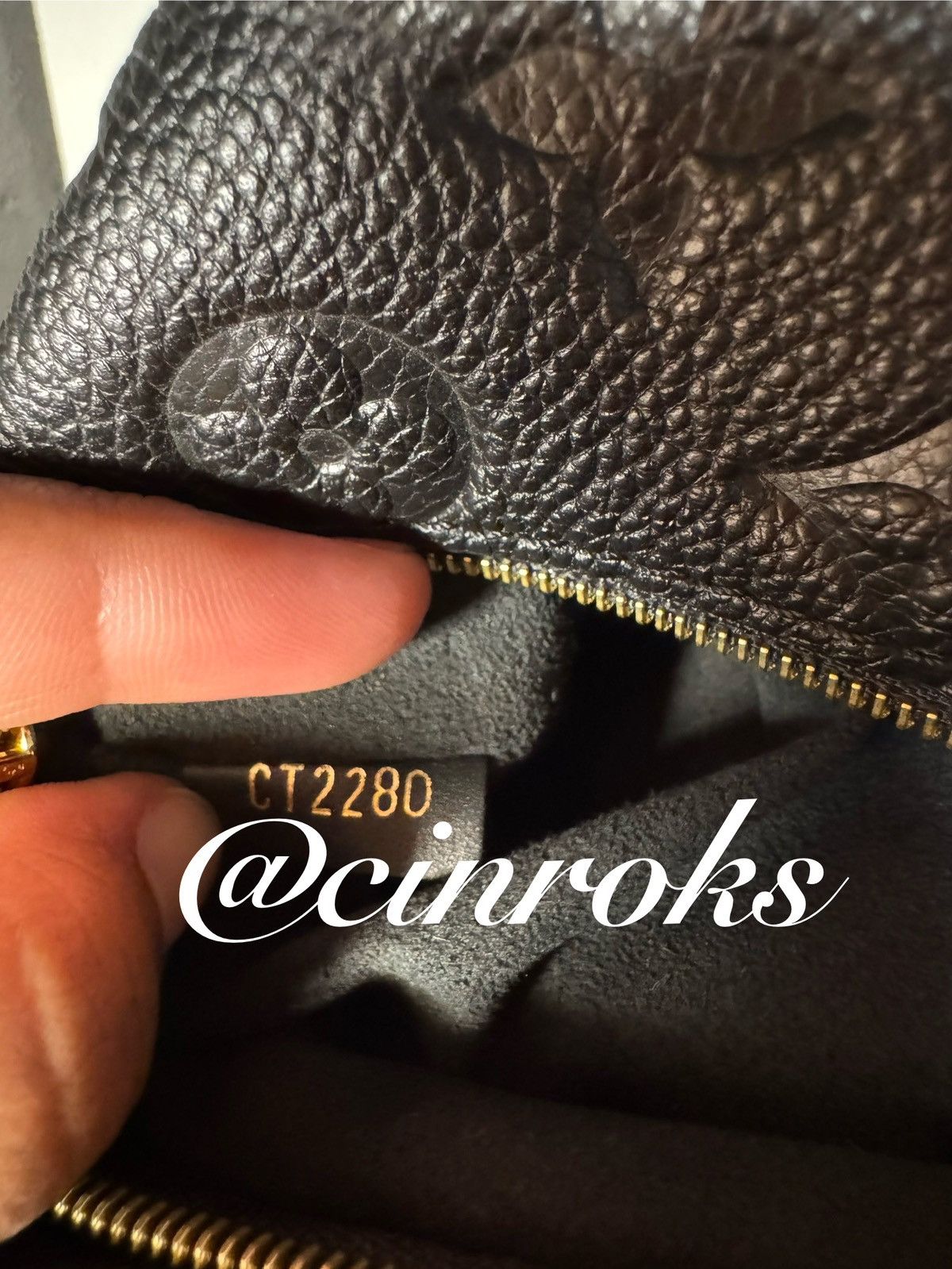 Louis Vuitton Louis Vuitton Montsouris PM Empreinte Leather Backpack Size ONE SIZE - 12 Thumbnail