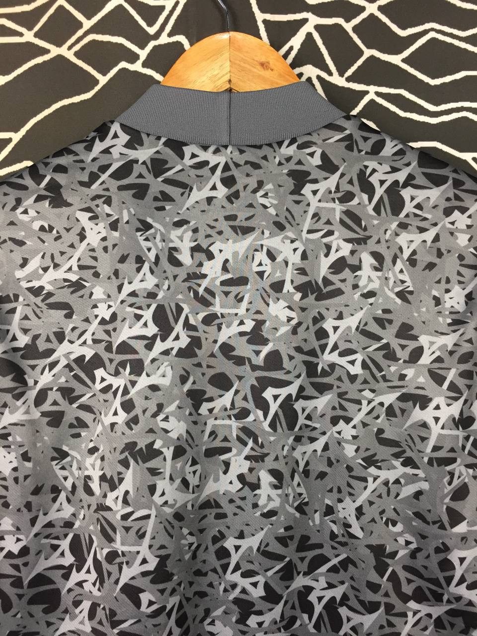 Mizuno Mizuno Golf Geometric Print Long Sleeve Training Top Size US M / EU 48-50 / 2 - 6 Thumbnail